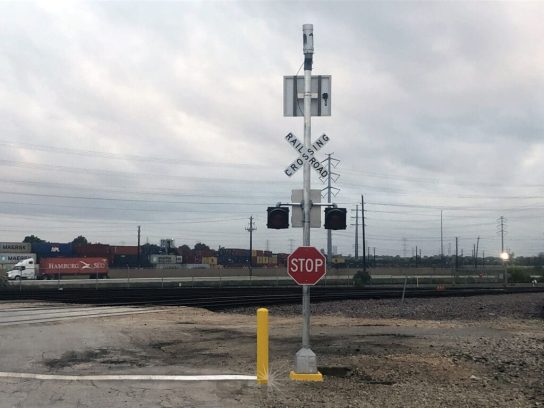 solar-railroad-crossing-Odfjell-Terminals-US-TX-1024x768